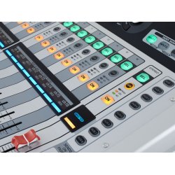 Yamaha TF1 Digital Mixing Console, 16 Channels, 40 inputs, motorfader