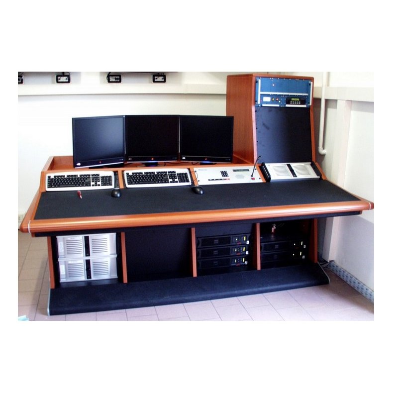 EuroCaster Studio Consoles Poliedro