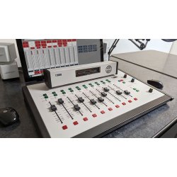 Arrakis H10 console - 10 Channel, 10 Inputs, USB, Bluetooth,  LED VU Meters