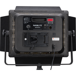 Nanlite 900DSA 5600K LED Panel with DMX Control, maxt output 6084 lumen (7700 Lux @ 1m 5600K)