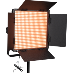 Nanlite 600DSA 5600K LED Panel with DMX Control, max output 4536 lumen (6809 Lux @ 1m 5600K)