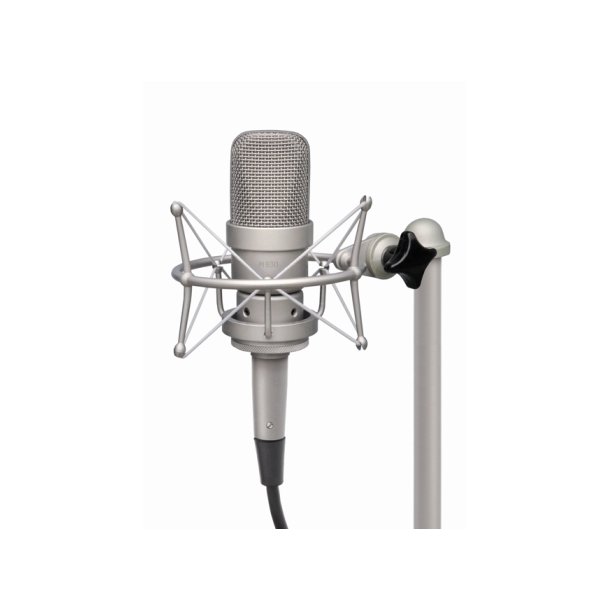 Microtech Gefell M 940 Condenser Microphone with shockmount and adapter, satin nickel