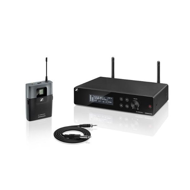 Sennheiser XSW 2-Cl1-BC, wireless mic system,12 channels(8 banks), body pack transmitter/receiver 