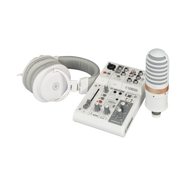 Yamaha Live streaming pack: AG03KK2/YCM01 mic/YH-MT1 headphones. White.