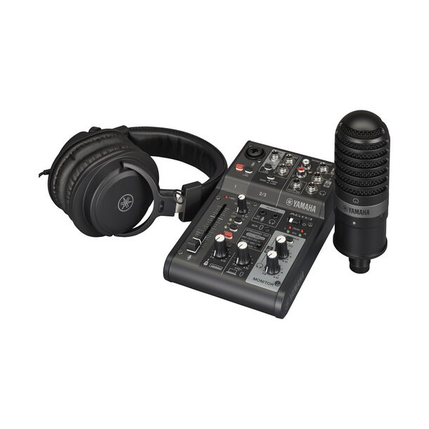 Yamaha Live streaming pack: AG03KK2/YCM01 mic/YH-MT1 headphones. Black.