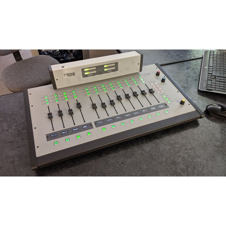 Arrakis DARC Surface 12 Digital AoIP Broadcast Console