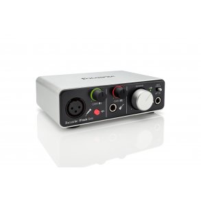 Focusrite iTrack Solo Lightning Hybrid Audio Interface