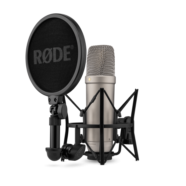 Rde NT1 5th generation  studio condenser microphone in silver with both XLR and USB-C